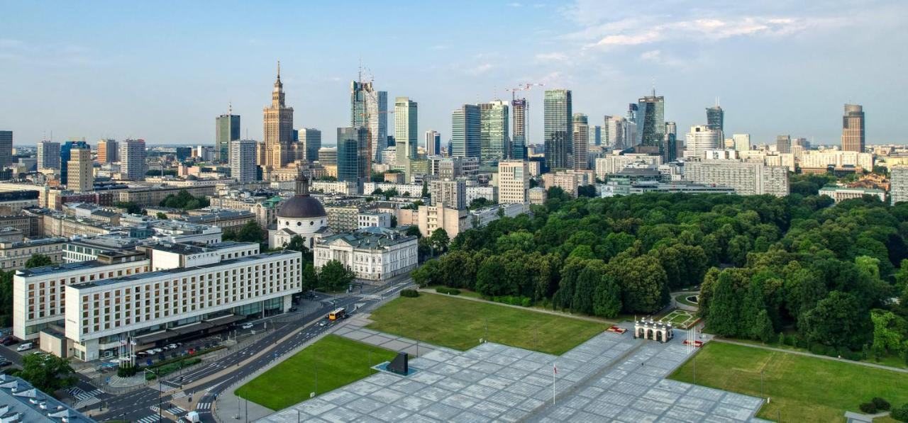 Raven Metro Fast Wifi 70'Tv Netflix Hbomax Appletv Apartment Warsaw Exterior photo