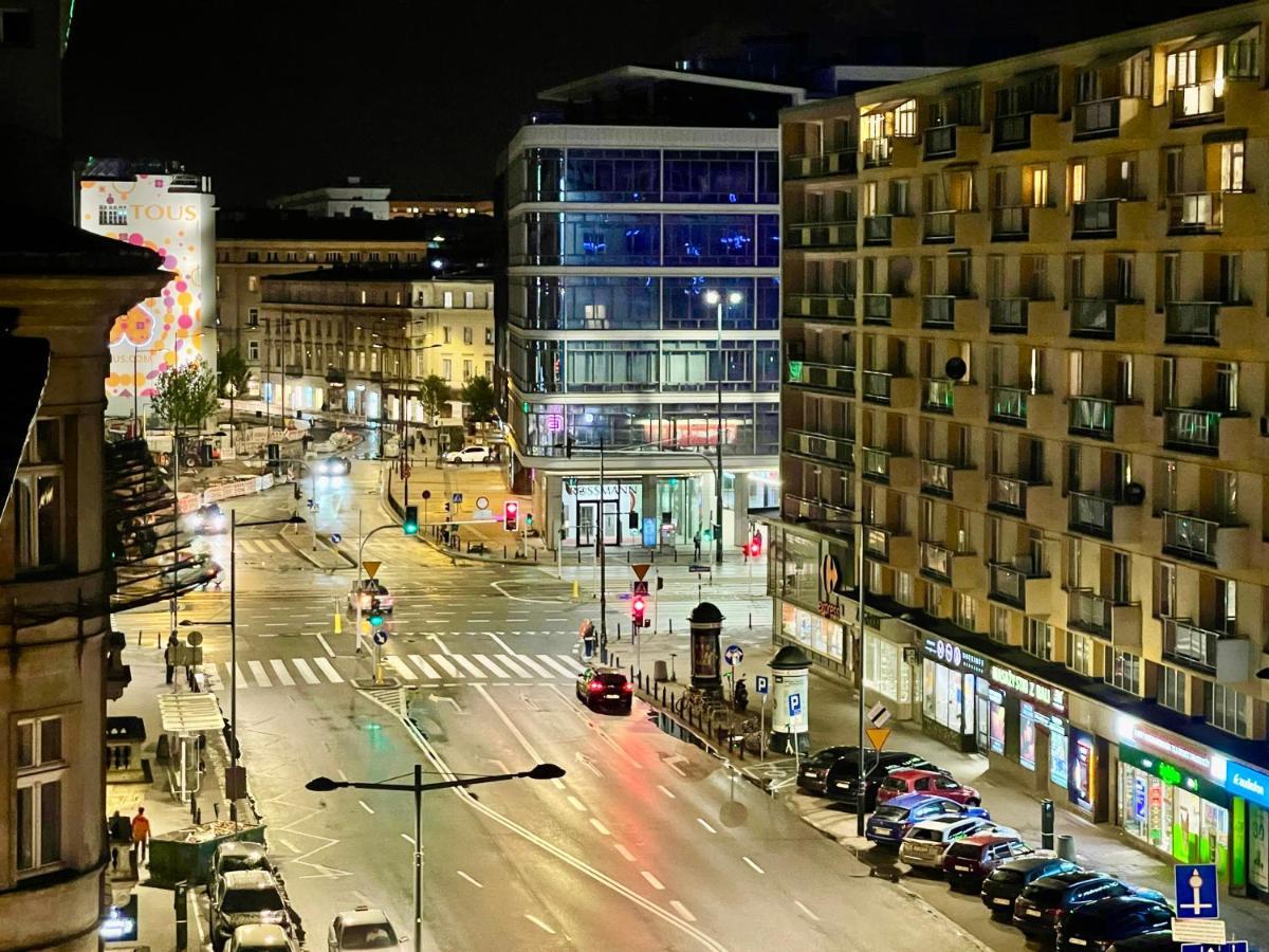 Raven Metro Fast Wifi 70'Tv Netflix Hbomax Appletv Apartment Warsaw Exterior photo
