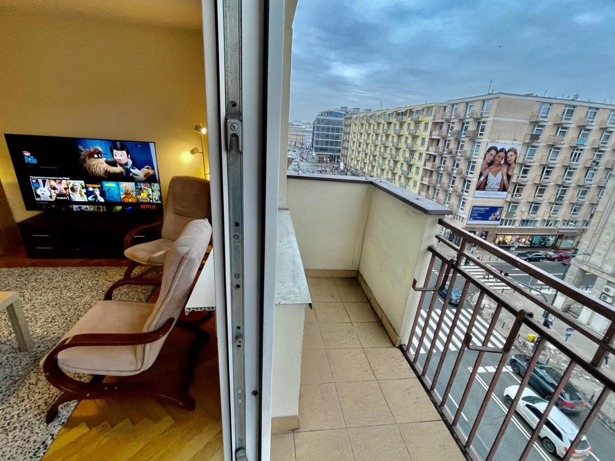 Raven Metro Fast Wifi 70'Tv Netflix Hbomax Appletv Apartment Warsaw Exterior photo